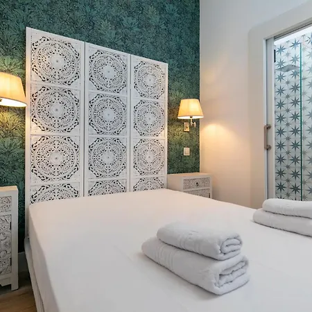 Plaza De Castilla Apartments Madrid Exterior photo