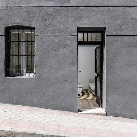 Plaza De Castilla Apartments Madrid Exterior photo